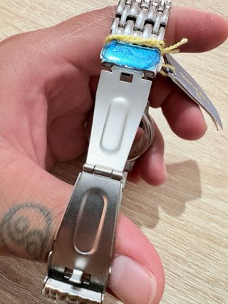 Reloj Junghans Quartz vintage NOS con fecha