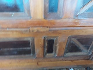 Puerta madera viejo molino 137x267