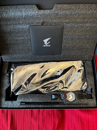 Tarjeta Gráfica AORUS RX 9070 XT Elite