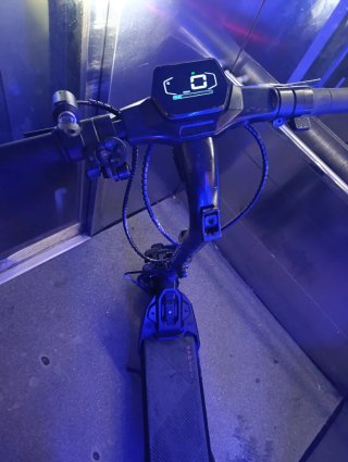 Patinete eléctrico Segway ZT3 Pro