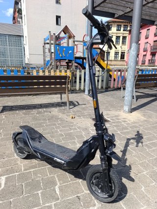 Patinete eléctrico Segway ZT3 Pro