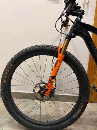Massi Pro Carbon 29" (2022) Fox 32 Kashima