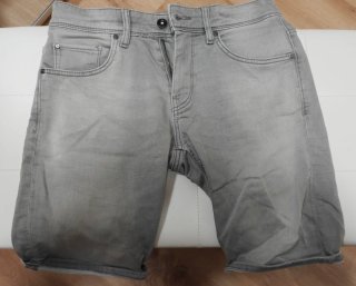 Lote 8 Pantalones Cortos  Pull&Bear y Celio