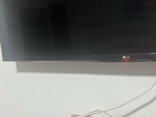 TV LG 43 WebOS negociable