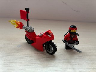 Lego ninjago 10739 Ataque Tiburón
