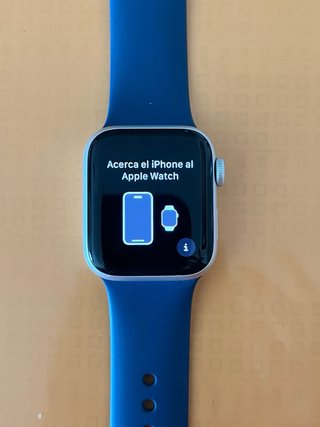 Apple Watch SE (Gen 2) 40mm Plata