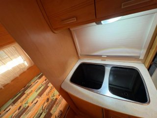 Caravana Sterckeman Starlett 370CP - 750kg 4 plaza