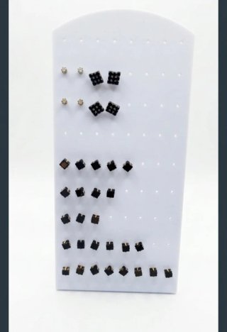 Lote de pendientes y piercings