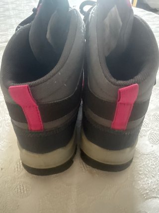 Botas de montaña Decathlon Talla 35