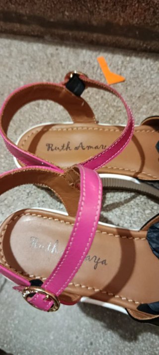 Sandalias Ruth Amaya Talla 39