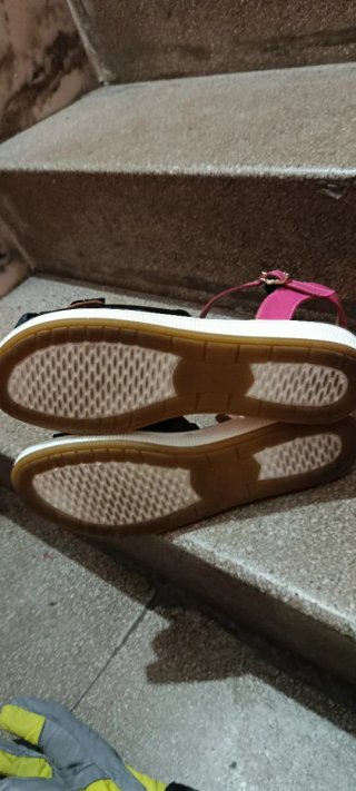 Sandalias Ruth Amaya Talla 39