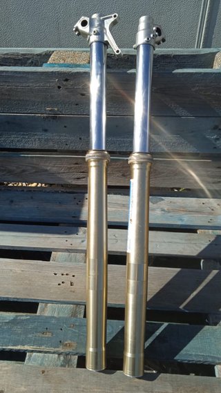 Suspensiones Kayaba Yamaha 300e 2008
