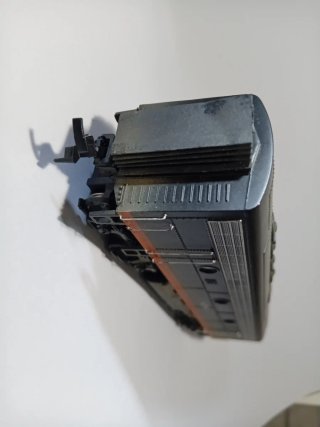 Tren eléctrico escala HO marca BACHMANN