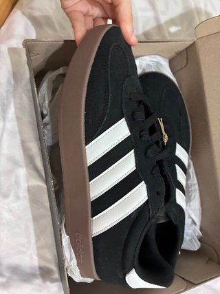 Zapatillas Adidas Barreda Negras Blancas