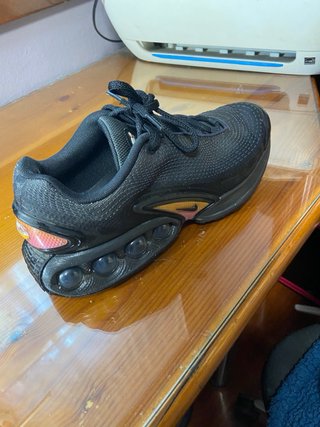Zapatillas Nike Air Max Negras Naranja