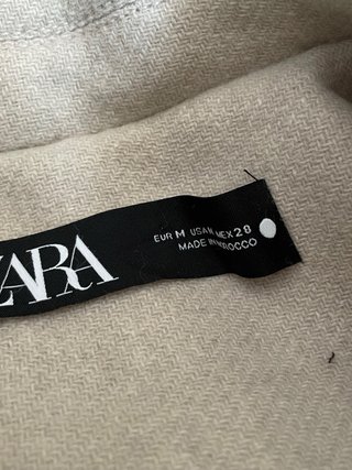 Abrigo Zara Manteco Beige