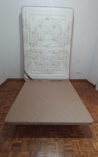Base tapizada 135x190 cm