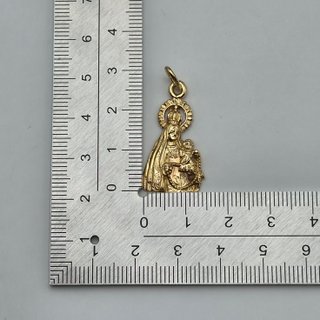 Colgante de oro de 18k. Virgen. 3.32 g