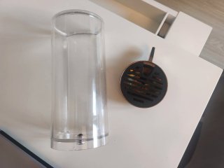 Depósito y base Nespresso Vertuo Next
