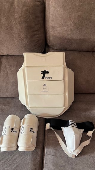 Lote Equipamiento Karate Kumite Homologado