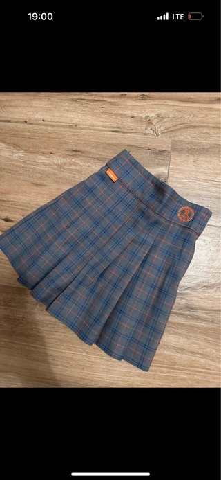 Uniforme escolar falda plisada (2 unidades)
