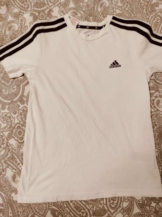 Camiseta Vans Talla 8-10 + Regalo camiseta Adidas