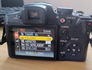 Panasonic Lumix FZ38 + Batería extra