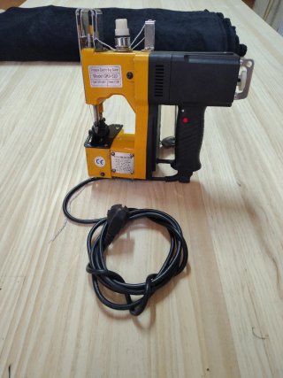 Máquina de coser sacos GK9-520