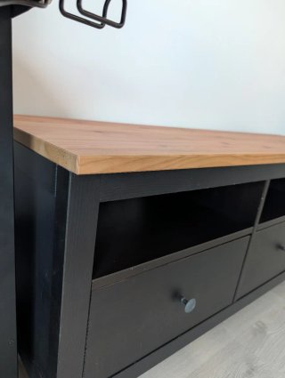 Mueble TV Ikea Hemnes Madera y Metal