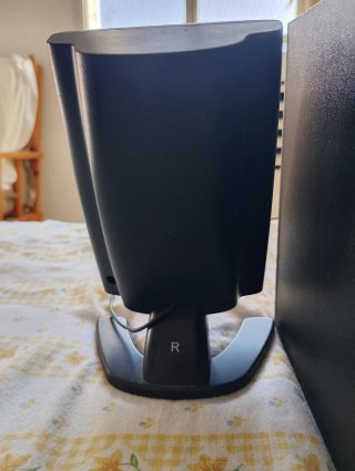 Altavoces Labtec 2.1 Negro/Gris