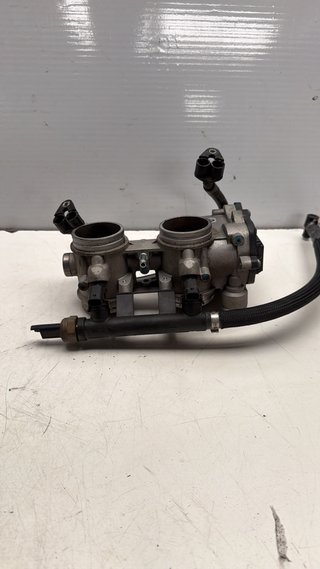 Rampa inyección para Bmw, F 750 GS. Ref. 13548564772