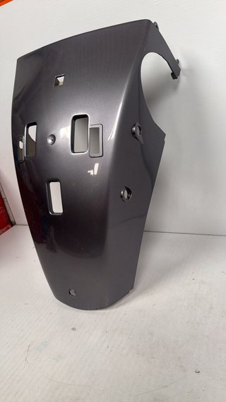 Cubierta superior para Kymco, Venox 250. Ref. 63600-KED9-9000