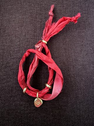 Pulseras seda reciclada abalorios