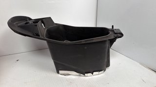 Cofre interior negro para Kymco, Dink 250. Ref. 8126A-KFA9-96N1