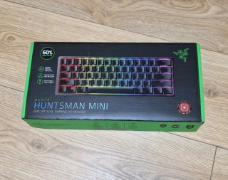 Razer Huntsman Mini RGB, Switches Rojos