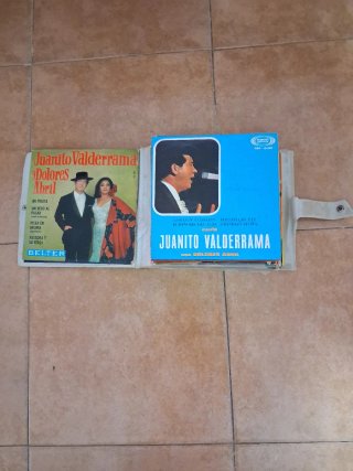 25 Vinilos Juanito Valderrama con funda