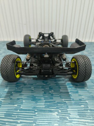 Xray XB4 2024 RC Coche