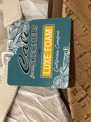 Sandalias Skechers Beverlee – Date Glam con cuña