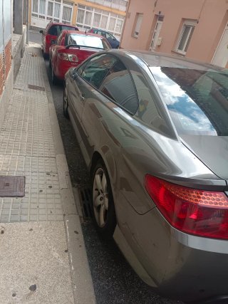 Peugeot 407 coupe hdi Manual