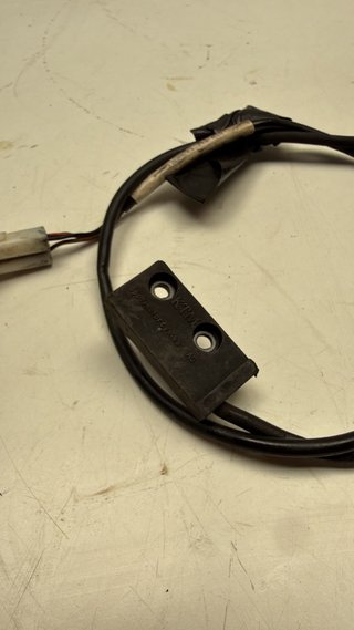 Sensor de velocimetro para KTM Super Duke 990 2006, REF 61014068100