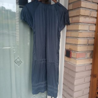 Vestido azul manga corta