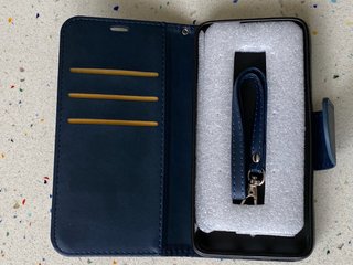 Funda Magnética Xiaomi Redmi 7A - Sin Estrenar
