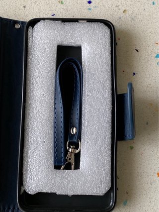 Funda Magnética Xiaomi Redmi 7A - Sin Estrenar