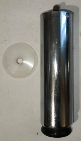 Patas metálicas con ruedas para cama