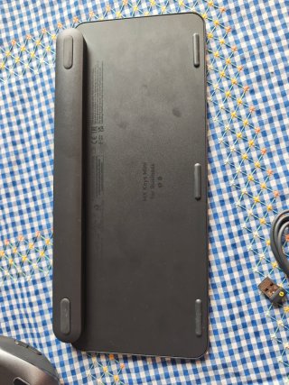 Logitech MX Keys Mini y MX Anywhere 3 Raton