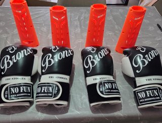 Guantes Boxeo El Bronx 12 oz + Protectores