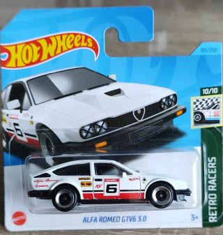 Hot Wheels Alfa Romeo GTV6 3.0 Retro Racers