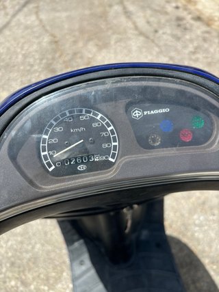 Piaggio Zip 49cc Scooter Azul