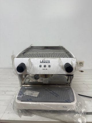 Cafetera cafe Gaggia Ruby pro blanca industrial