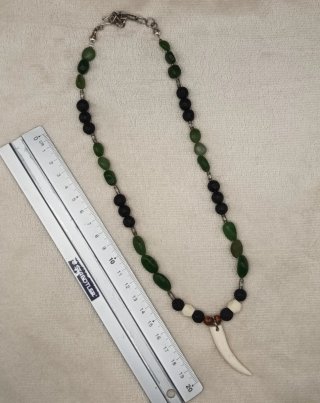 Collar Jade Nefrita y Piedra Lava